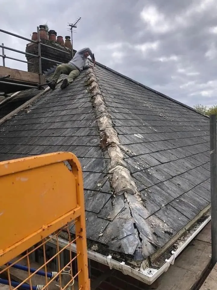 Slate roof ridge and chimney repair in Dawlish